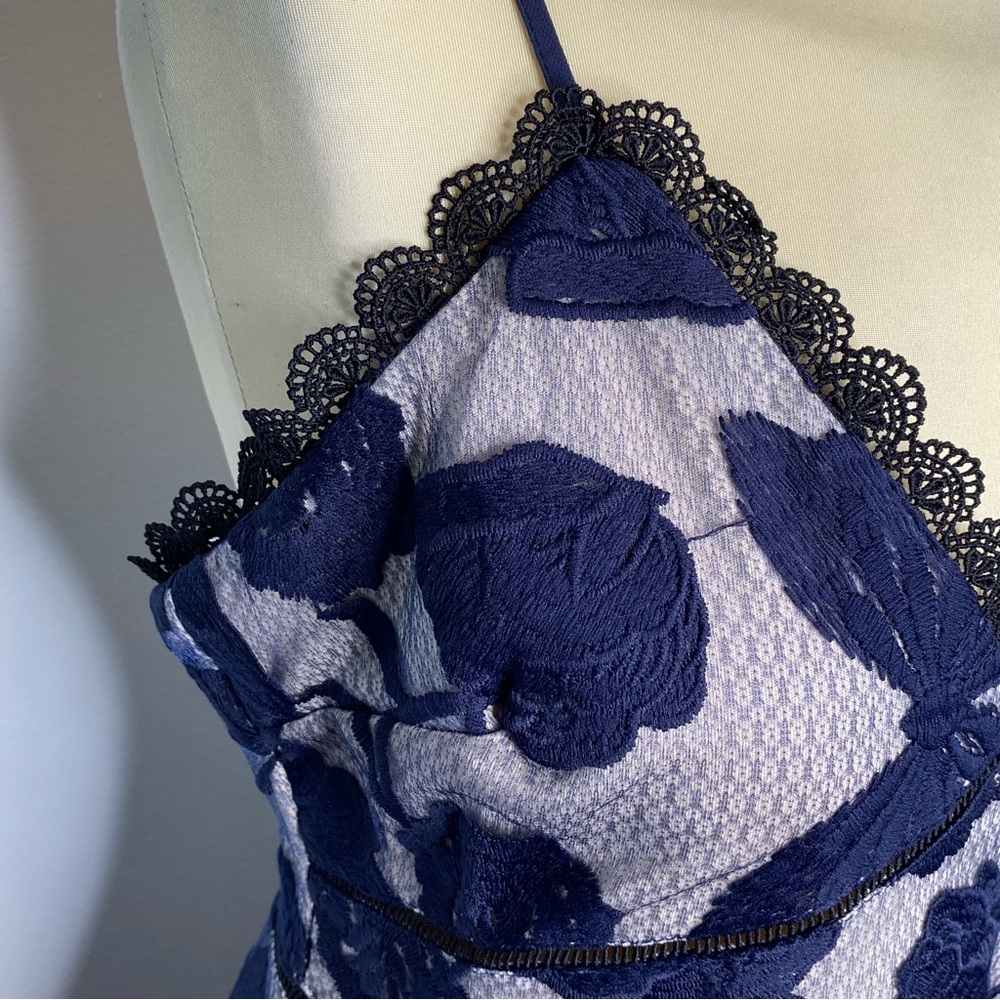 Lulus Alluring Dream Navy Blue Floral Mesh Lace Trumpet Midi Dress - Picture 4 of 15